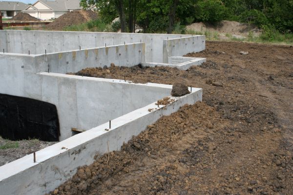 Foundation Wall Installation in Kernersville